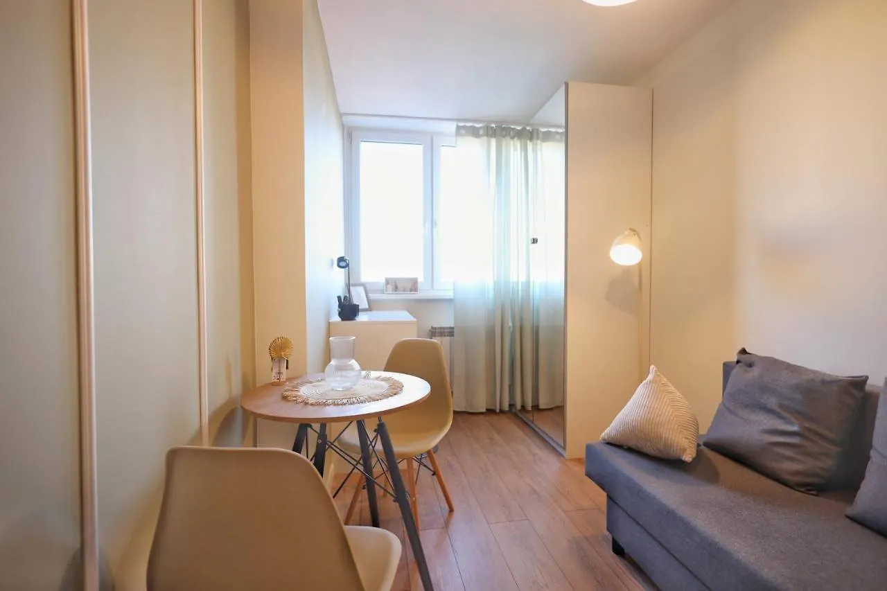 Studio Obok Metra! Apartmenty Natural Warsaw 0*,  Poland
